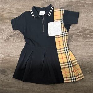Burberry black Polo with Plaid Detail
